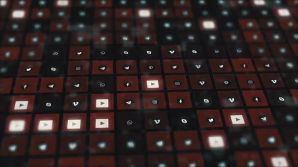 Černivci, Ukaraine – 19. června 2019: sbírka společenských médií s logotypem umístěnými na moderní počítačové klávesnici. — Stock video