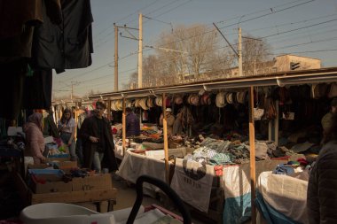 St. Petersburg'daki bit pazarı. udelka. St Petersburg ikinci el