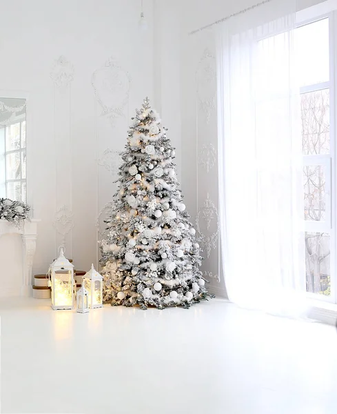 Intérieur dans un studio photo pour Noël et le Nouvel An — Photo