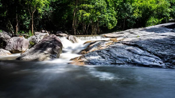 Smooth Waterfall Thailand — Stock Photo, Image