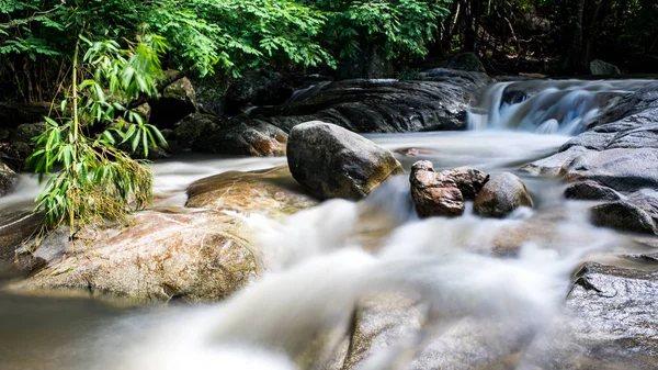 Cachoeira Suave Tailândia — Fotografia de Stock