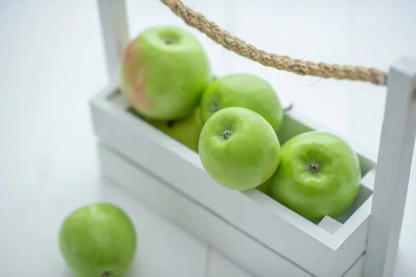 Fresh Green Apples Box White Background — Stock Photo, Image