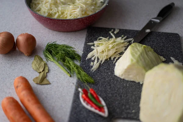 Ingredients for stewed cabbage, chili peppers, onions, carrots, cooking,  vegetables — Stock Photo, Image