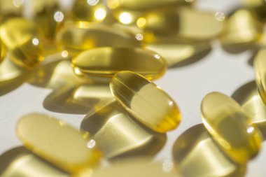 kalp için balık yağ yağı vitamini kapsülleri, omega 3, makro