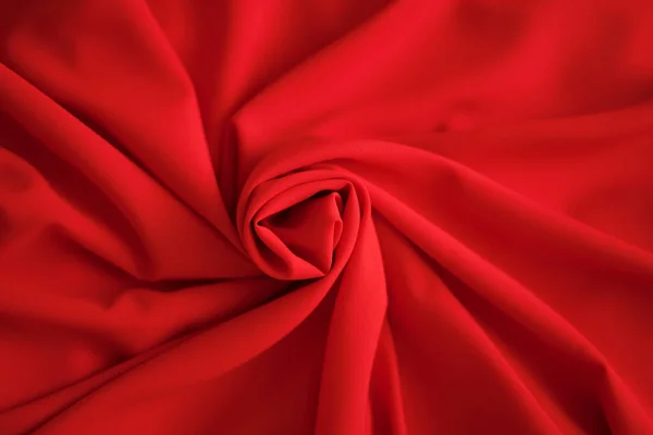 Batiste rojo de algodón. muestra de tela suave roja con pliegues. Vista superior — Foto de Stock