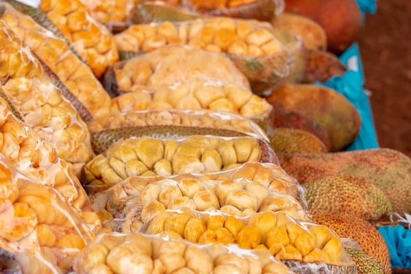 Champedak 水果成熟的背景 — 图库照片