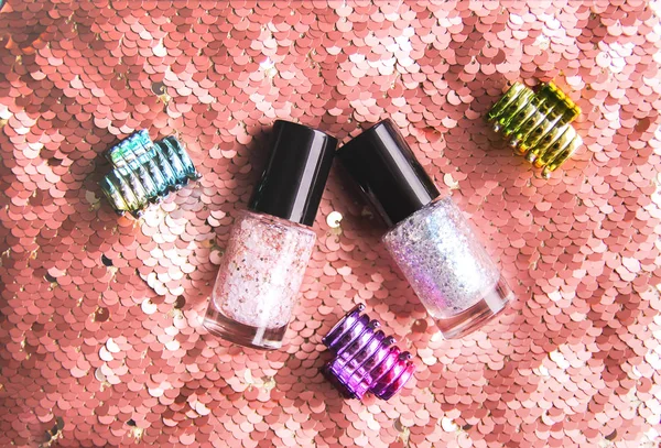 Bright Composition Fashion Accessories Nail Polishes Hair Clips Sequins Texture — 스톡 사진