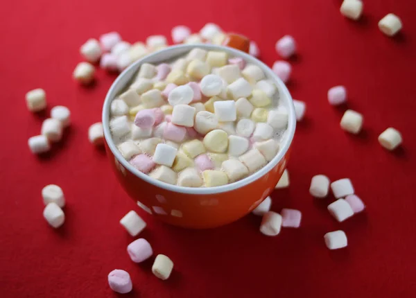 Cocoa Drink Marshmallows Orange Cup Red Background — Stock Photo, Image