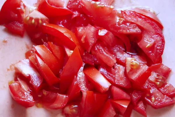 Tomatensalat im Teller — Stockfoto