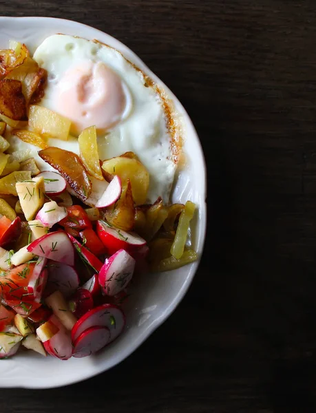 Aliments Différents Caillé Pommes Terre Frites Radis — Photo