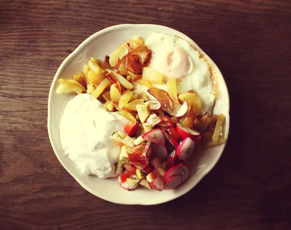 Aliments Différents Caillé Pommes Terre Frites Radis — Photo