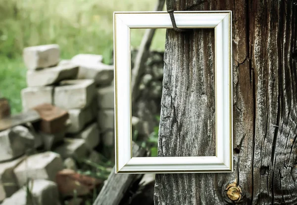 Empty Picture Photo Frame Weathered Wood Background — 스톡 사진