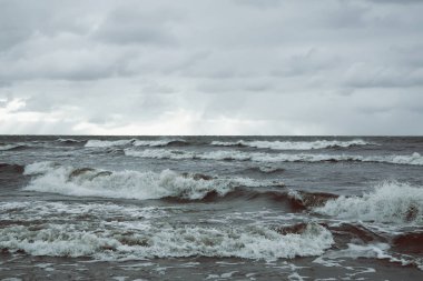 Letonya, Jurmala 'da deniz suyu yüzeyi
