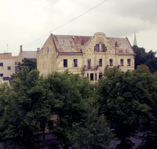 Antike gebäude in riga, Lettland, osteuropa. — Stockfoto