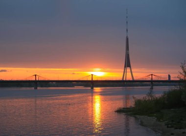 Yaz günbatımı güneş ışıkları