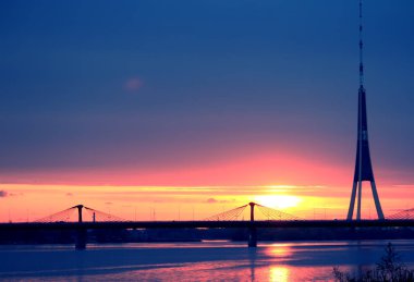 Yaz günbatımı güneş ışıkları