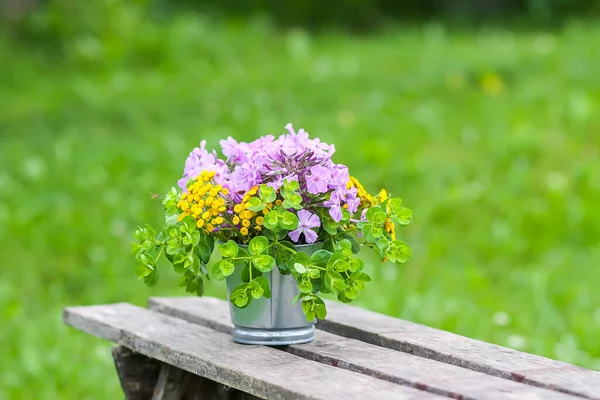 Beautiful Bouquet Wildflowers Wooden Bench Summer Nature Background Countryside — Stock Photo, Image