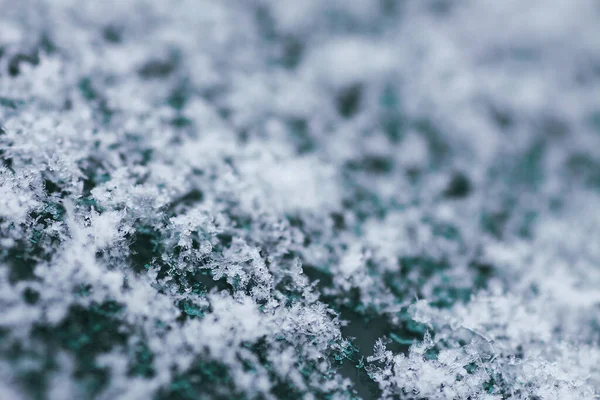 Снежинки Время Снегопада Стеклянной Поверхности — стоковое фото
