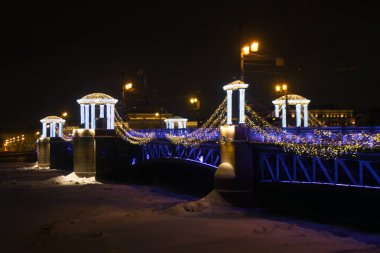 Yeni yıl şehir ışıkları