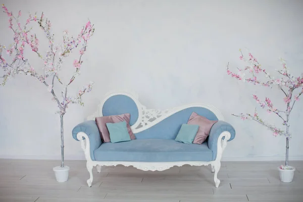 Blue vintage sofa — Stock Photo, Image