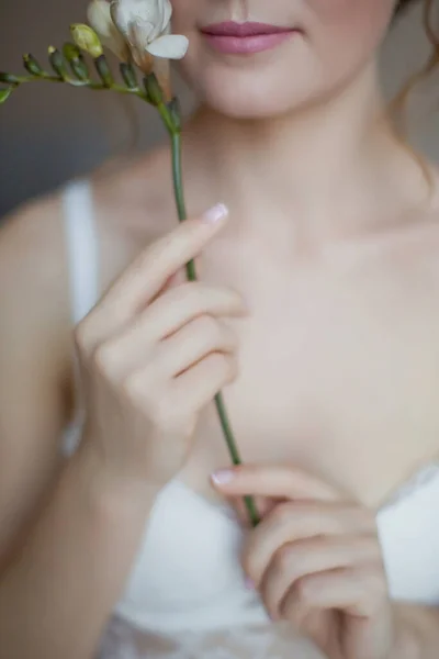 Woman Portrait Lingerie White Eustoma Bridal Boudoir Morning Beautiful Young — Stock Photo, Image