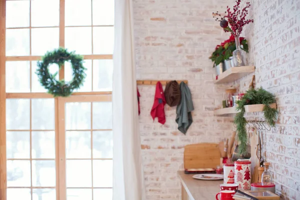 Cozinha Leve Com Paredes Tijolo Decorações Natal Vermelho Luzes — Fotografia de Stock