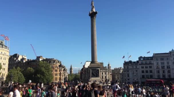 Foule Trafalgar Square Avec Vue Sur Big Ben Londres Angleterre — Video