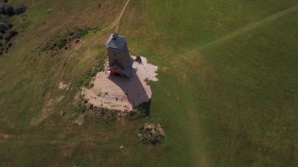 Drohne Kreist Einen Wachturm — Stockvideo