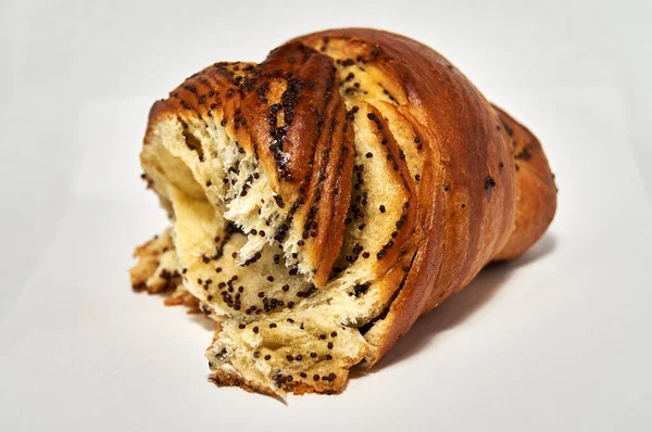 Close up of one poppy seed bun — Stock Photo, Image