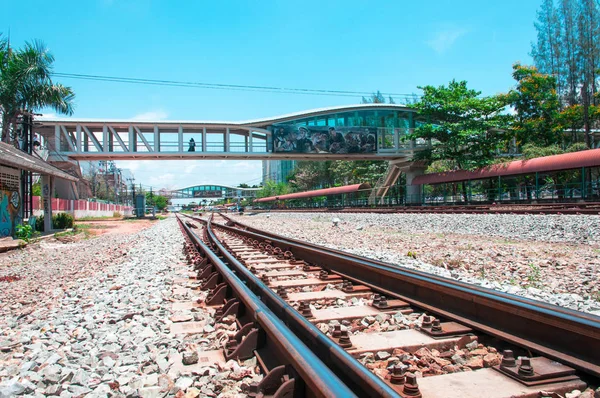 Mira Cerca Ferrocarril —  Fotos de Stock