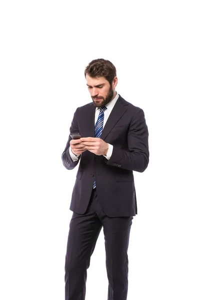 Corporate Man Elegant Affärsman Står Vit Bakgrund Använder Sin Mobiltelefon — Stockfoto