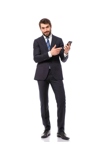 Corporate Man Elegante Zakenman Permanent Witte Achtergrond Zijn Mobiel Houden — Stockfoto