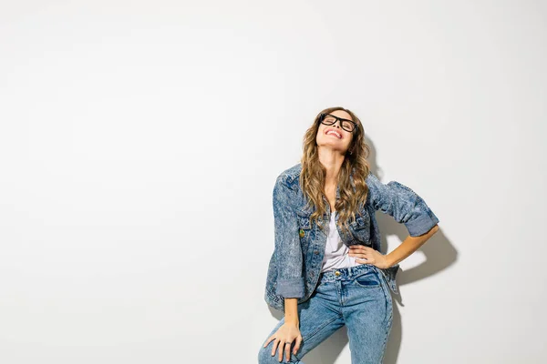 Trendy Beautiful Woman Jeans Eyeglasses Posing White Background — Stock Photo, Image