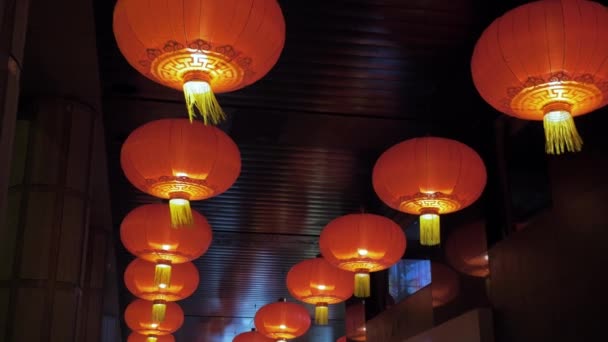China Macau Maio 2019 Duas Listras Paralelas Lanternas Redondas Vermelhas — Vídeo de Stock