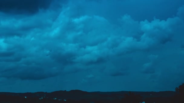 Timelapse Mouvement Nuit Bleu Foncé Nuages Lourds Séquences — Video