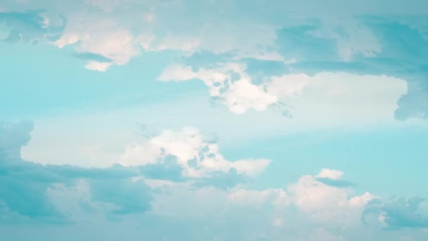 Flug Durch Die Wolken Des Paradieses Zeitraffer Video Ohne Vögel — Stockvideo