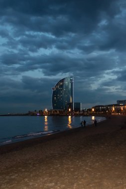 W Hotel Barselona'da akşam - Resim