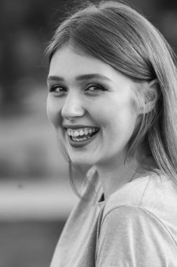 Genç bir kızın portresi