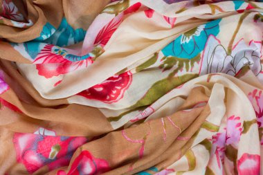 çok renkli buruşuk kumaş