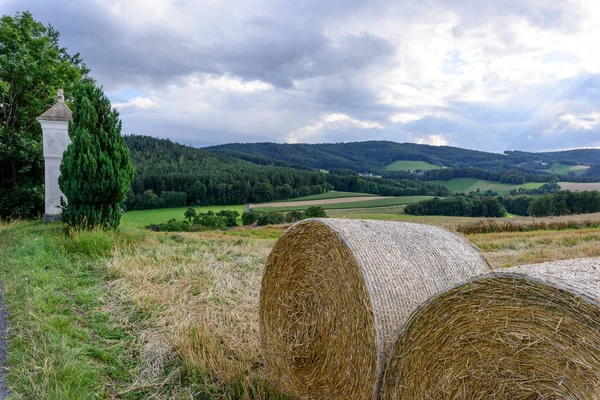 Kleur Buiten Schilderachtige Panorama Beeld Van Een Oostenrijkse Platteland Landschap — Stockfoto