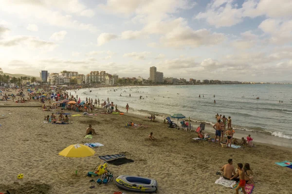 Peiscola, İspanya, 19 Ağustos 2017: görünümünü yüksek sezon boyunca turistik yer. İspanya'da en touristics biridir Penyiscola yerler.