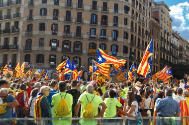 Barcelona, Katalonya, İspanya, 11 Eylül 2017: Ralli Catalunya'nın bağımsızlığını Milli gün boyunca desteği.