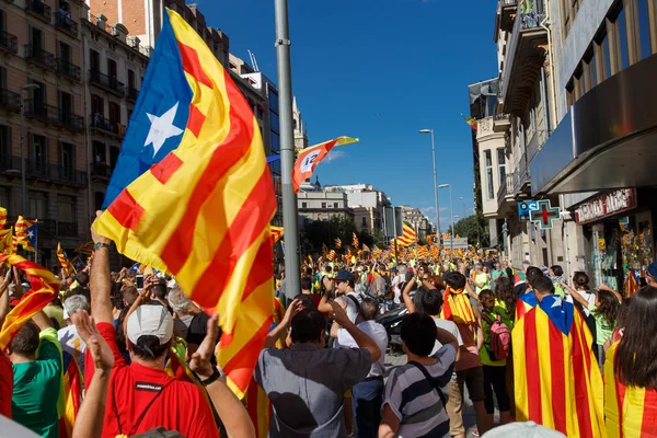 Barcelona, Katalonya, İspanya, 11 Eylül 2017: Ralli Catalunya'nın bağımsızlığını Milli gün boyunca desteği.