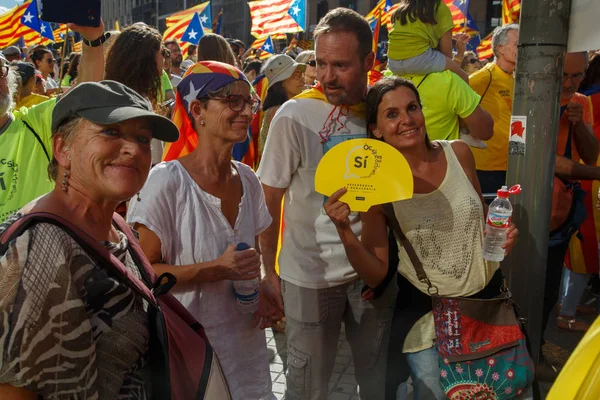 Barcelona, Katalonya, İspanya, 11 Eylül 2017: Ralli Catalunya'nın bağımsızlığını Milli gün boyunca desteği.