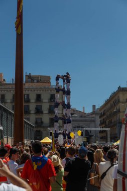 Barcelona, Katalonya, İspanya, 11 Eylül 2017: İsyan sırasında ulusal Catalonia claming Katalan bayrakları ile Catalunya Barcelona bağımsızlık günü sokakta insanlar. Editoryal resim yazısı.