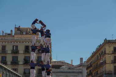 Barcelona, Katalonya, İspanya, 11 Eylül 2017: İsyan sırasında ulusal Catalonia claming Katalan bayrakları ile Catalunya Barcelona bağımsızlık günü sokakta insanlar. Editoryal resim yazısı.