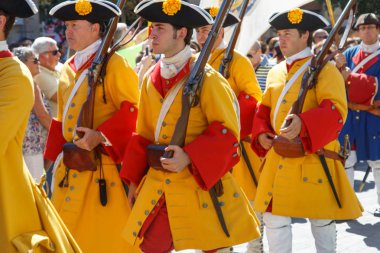 Barcelona, Katalonya, İspanya, 11 Eylül 2017: İsyan sırasında ulusal Catalonia claming Katalan bayrakları ile Catalunya Barcelona bağımsızlık günü sokakta insanlar. Editoryal resim yazısı.