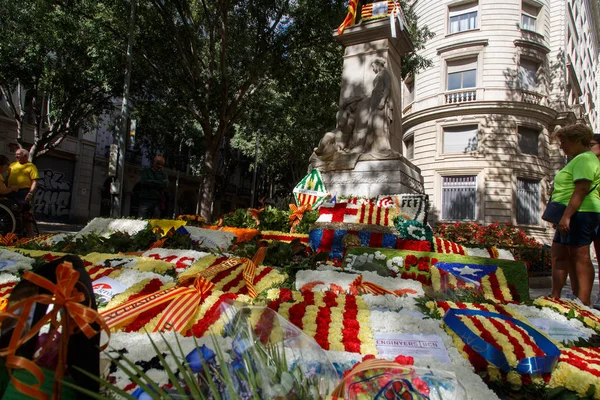 Barcelona, Katalonya, İspanya, 11 Eylül 2017: tarihi kültürel demostration Katalonya gelen Catalunya'nın bağımsızlığını ralli desteği ulusal gün boyunca sırasında.