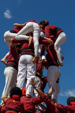 Barcelona, Katalonya, İspanya, 11 Eylül 2017: Catalunya'nın bağımsızlığını ralli desteği ulusal gün boyunca Castellers. Katalonya gelen bir gelenek Castellers.