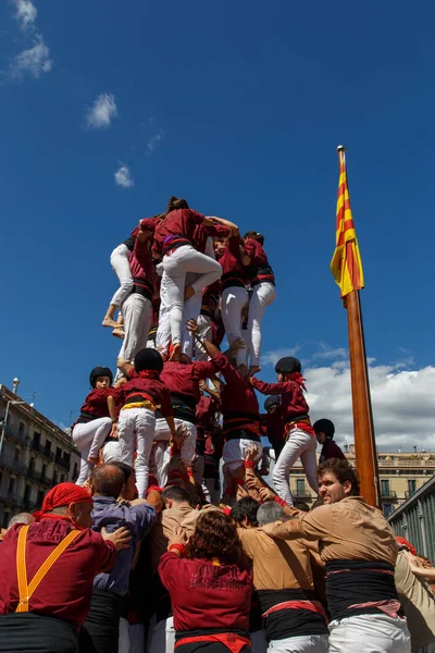 Barcelona, Katalonya, İspanya, 11 Eylül 2017: Catalunya'nın bağımsızlığını ralli desteği ulusal gün boyunca Castellers. Katalonya gelen bir gelenek Castellers.